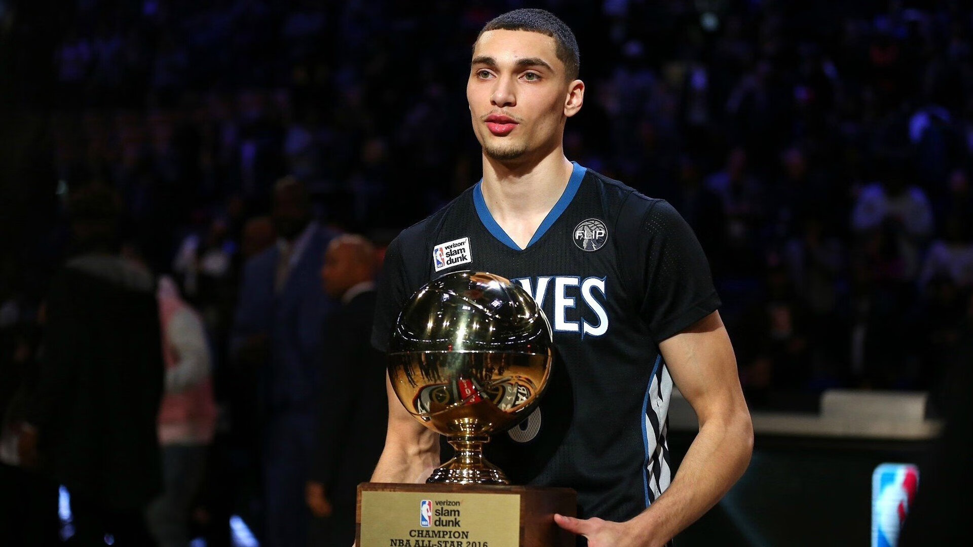 西亚卡姆连续十二场比赛得分超过败北，C9不断突破！气势如虹延续